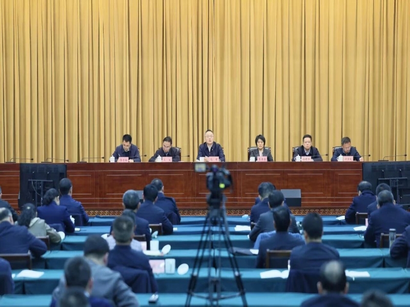 市委全面依法治市工作会议暨全市法治政府建设推进会召开