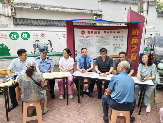 “四员两师”纷纷下沉 法治微宣讲如火如荼